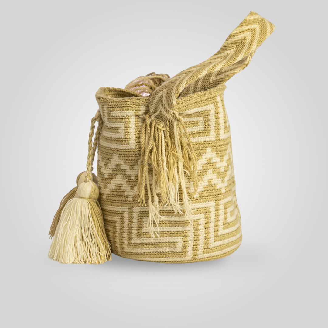 Mochila Wayuu blanco con beige grande "Akattaa" A6