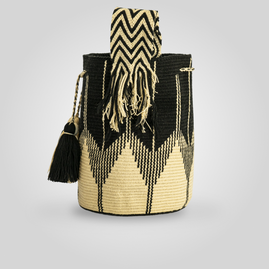 Mochila de Diseño Grande "Joro" A11