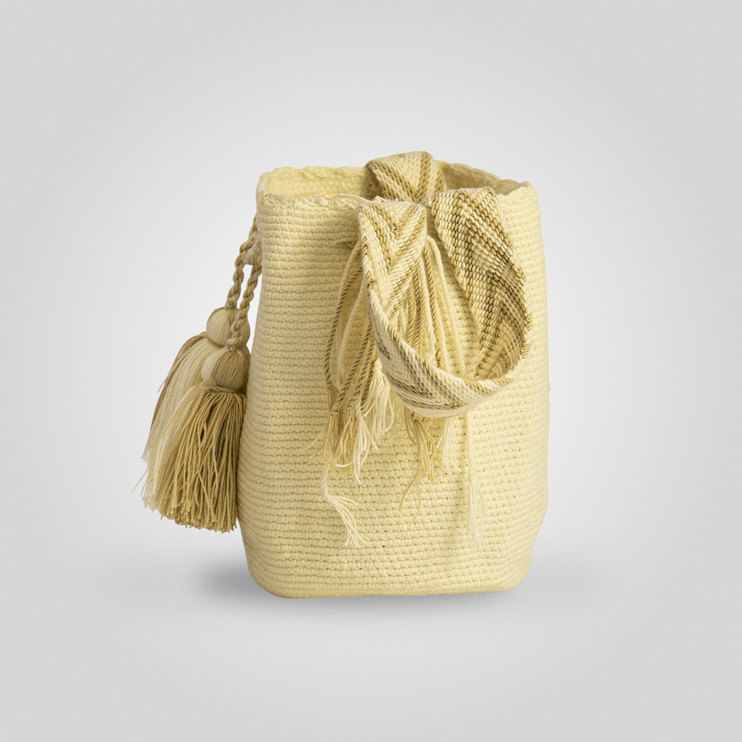 Mochila de Diseño Mediano "Akatü" B9