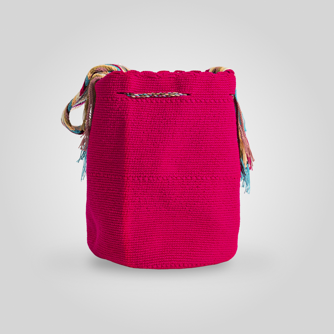 Mochila Wayuu Unicolor Fucsia "Jouktai"  C11