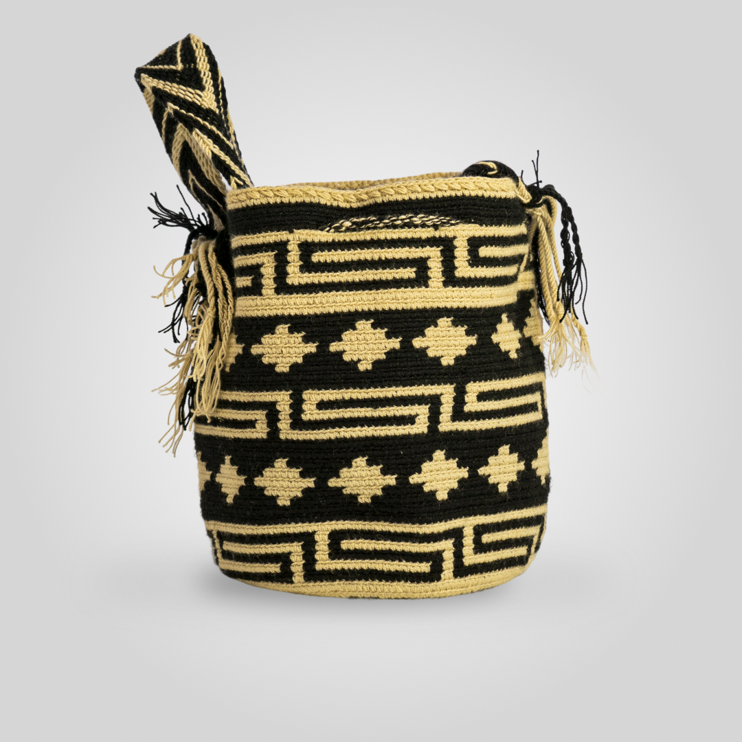 Mochila de Diseño Mediana "Jouktai" B2