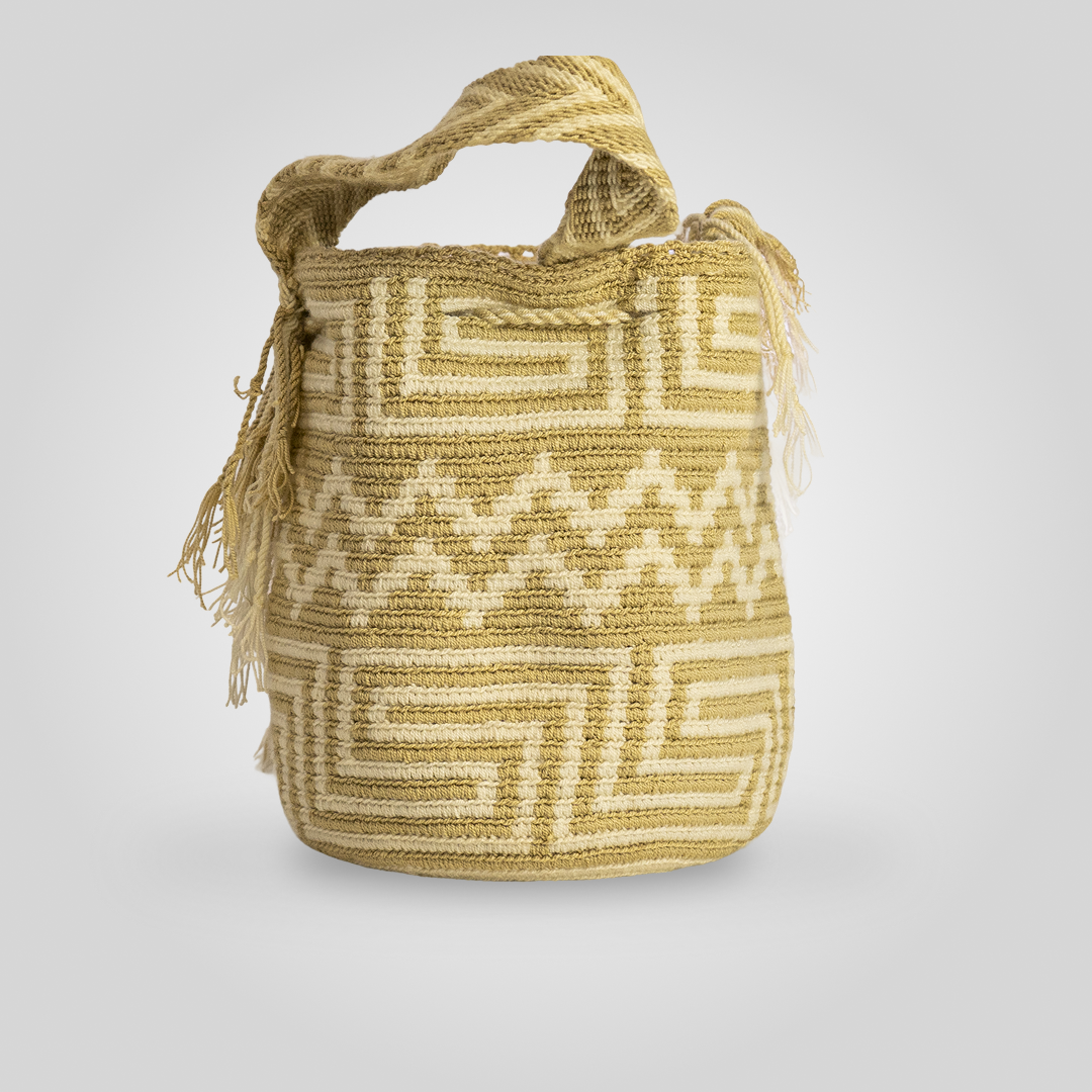Mochila Wayuu Diseño Mediano "Talawayüupana" B12