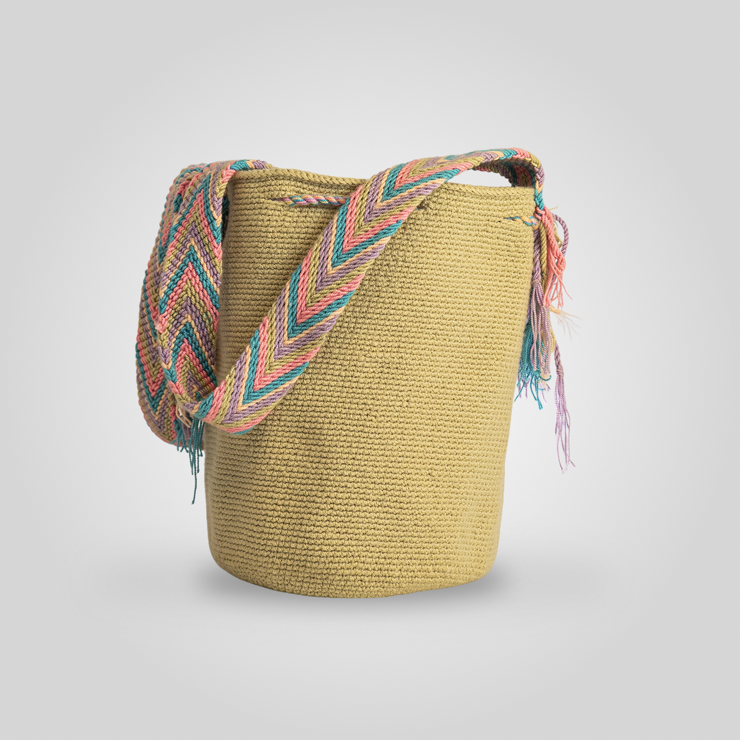 Mochila de Diseño Mediano "Süchi" B10